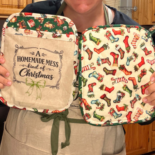 Christmas — Hot Pad & Oven Mitt
